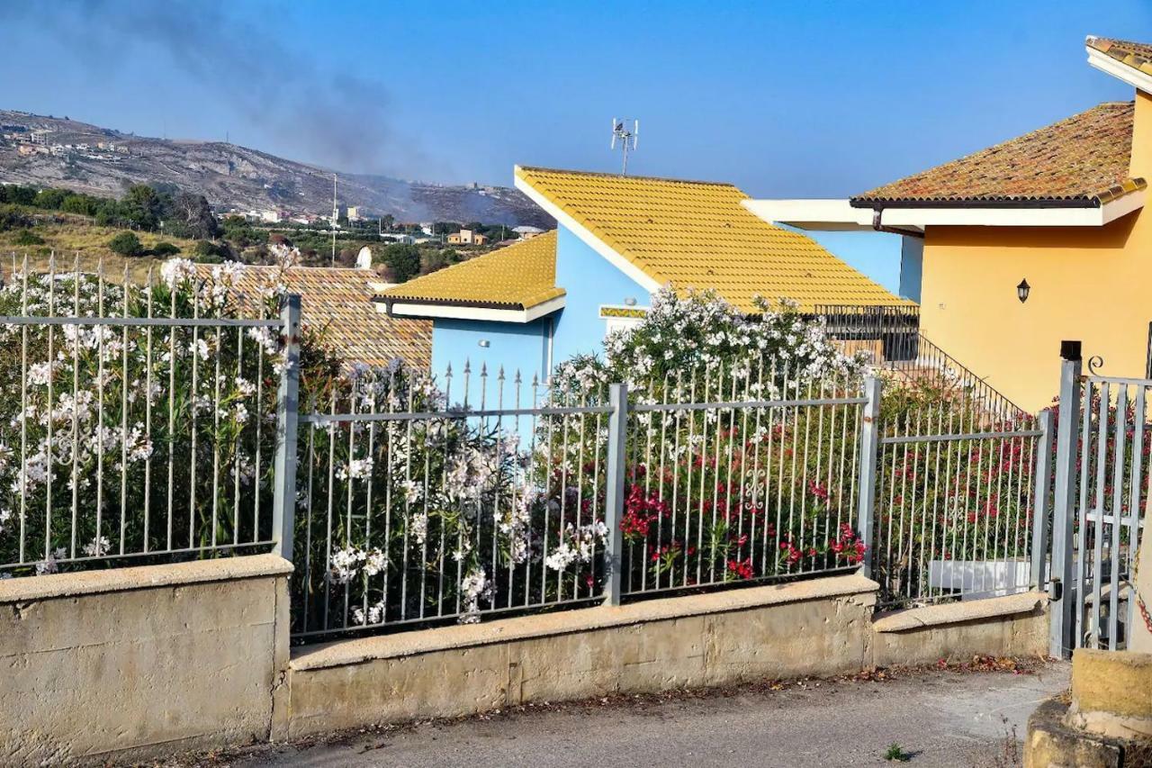 Residence Scala Dei Turchi Реалмонте Екстериор снимка